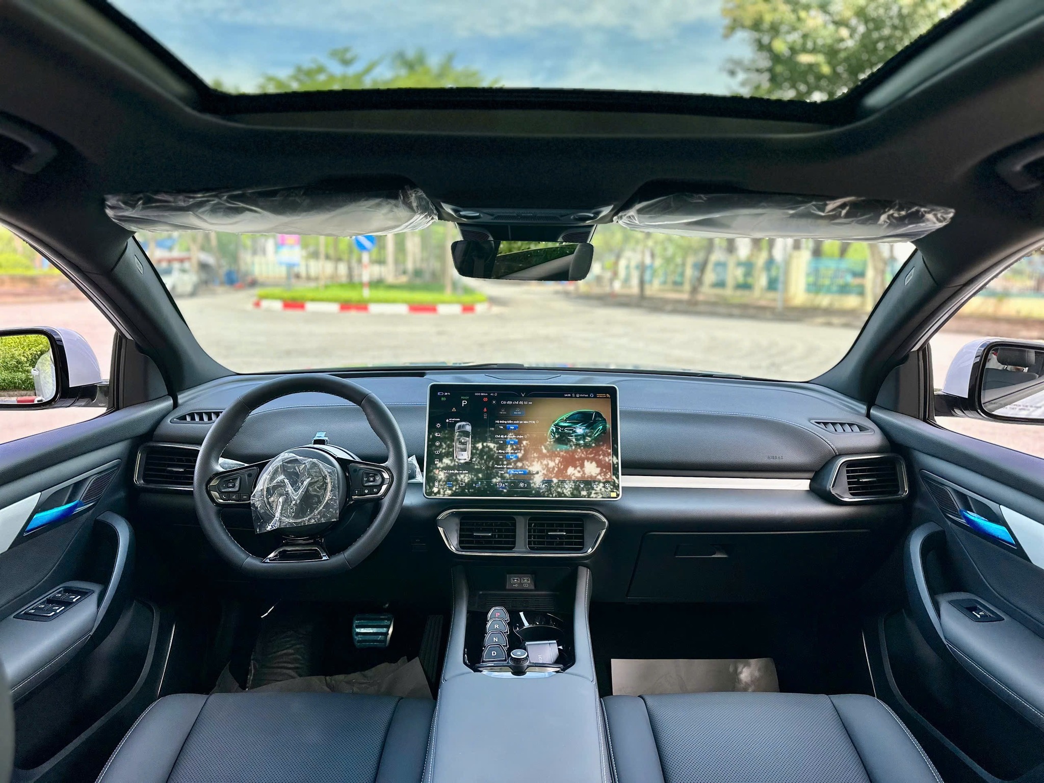 VinFast VF8 2025 - Ảnh 3